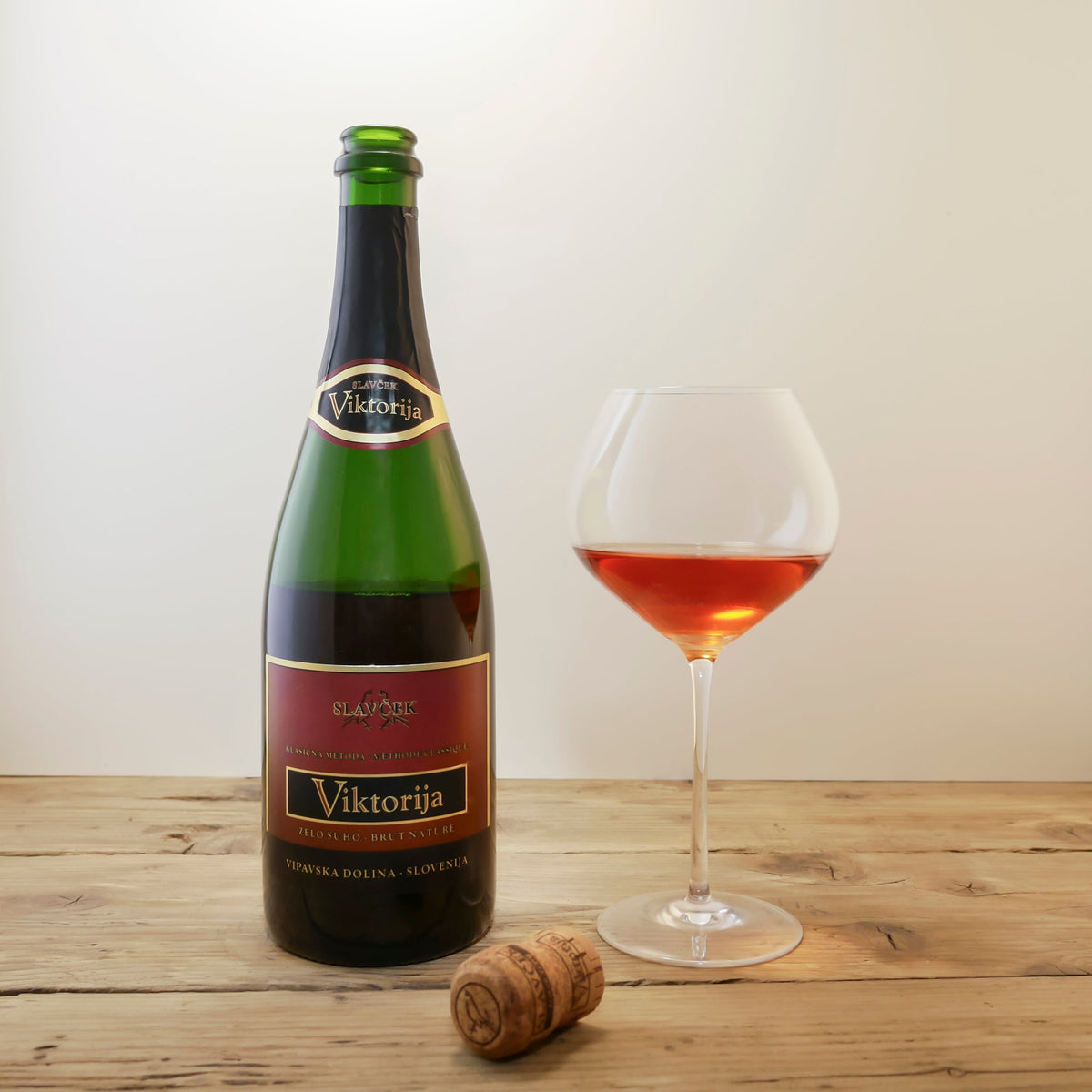 Slavček Viktorija rose DrinkSloWine